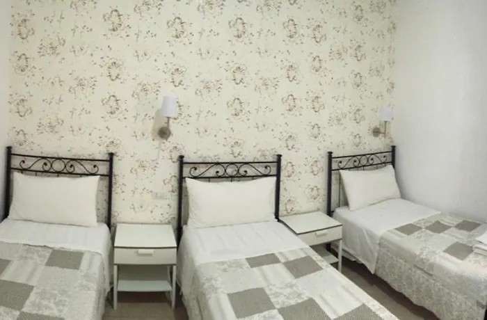 Tongfub&b * Roma